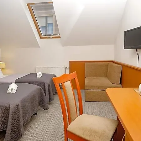 Hotel Koenig Pécs