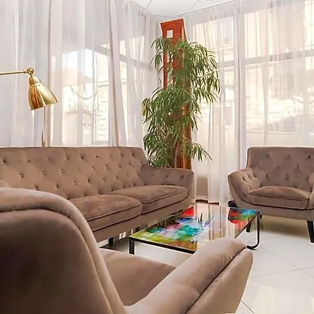 Koenig Hotel 3*
